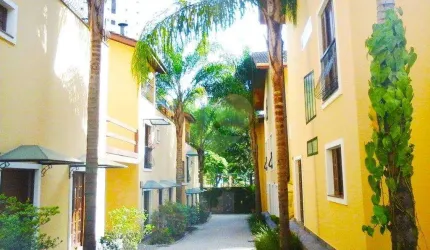 Condomínio com 4 quartos para locação em Santo Amaro - SP