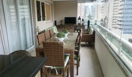 Apartamento com 4 quartos para locação em Vila Gertrudes - SP