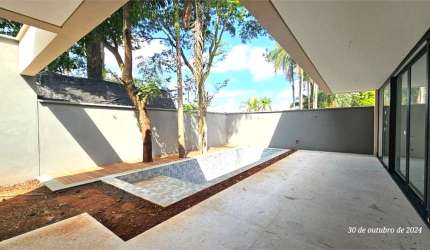 Condomínio com 4 quartos à venda em Jardim Cordeiro - SP