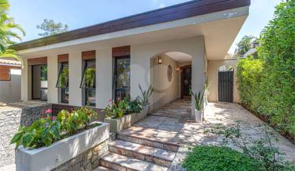 Casa com 5 quartos à venda em Jardim Marajoara - SP