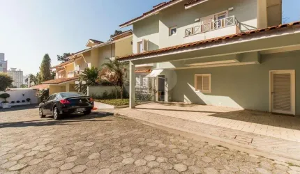 Condomínio com 4 quartos à venda em Jardim Prudência - SP