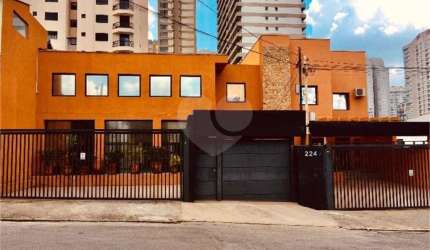 Casa com 7 quartos à venda ou para locação em Santo Amaro - SP