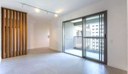 Apartamento com 3 quartos à venda ou para locação em Indianópolis - SP