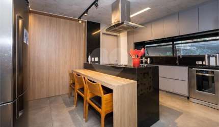 Apartamento com 4 quartos à venda em Itaim Bibi - SP