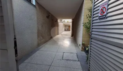Sobrado com 5 quartos para locação em Vila Olímpia - SP