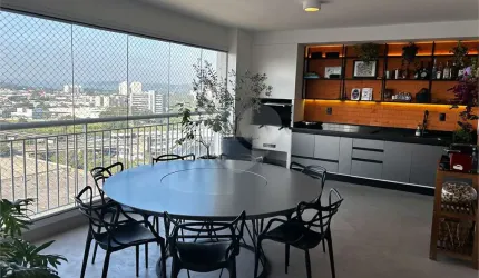 Apartamento com 4 quartos para locação em Santo Amaro - SP