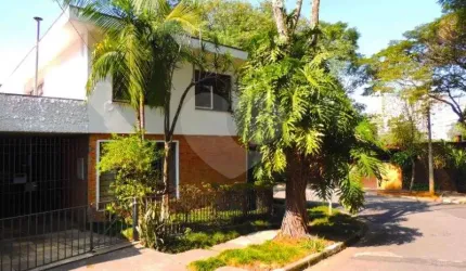 Sobrado com 3 quartos à venda ou para locação em Santo Amaro - SP