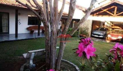 Casa com 4 dormitórios à venda, 355 m² por R$ 1.380.000,00 - Santana - São José dos Campos/SP