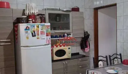 Casa com 4 dormitórios à venda por R$ 425.000,00 - Jardim Pararangaba - São José dos Campos/SP