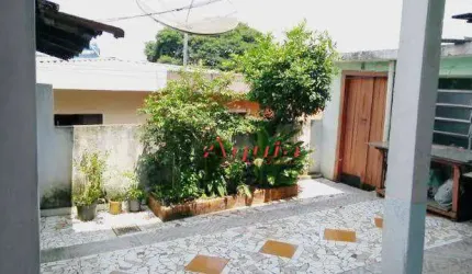 Sobrado com 4 dormitórios à venda, 310 m² por R$ 650.000,00 - Parque Jaçatuba - Santo André/SP