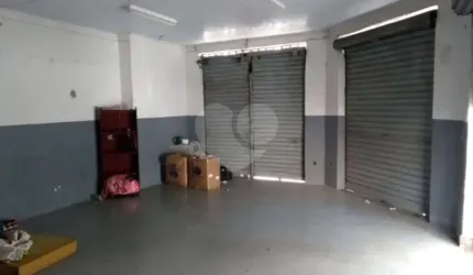 Prédio inteiro à venda em Brás - SP
