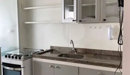 Apartamento com 2 quartos à venda em Aclimação - SP