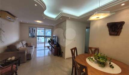 Apartamento com 3 quartos à venda em Gonzaga - SP