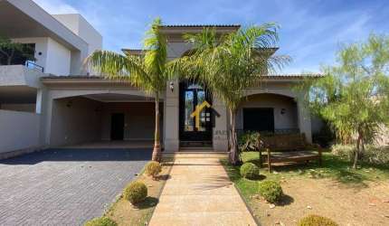 Alugo casa cinematográfica de 3 suítes no Condomínio Quinta do Golfe Residencial