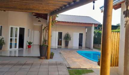 Rancho com 3 dormitórios à venda, 242 m² por R$ 968.000 - Condomínio Villagio Colombo - Mendonça/SP