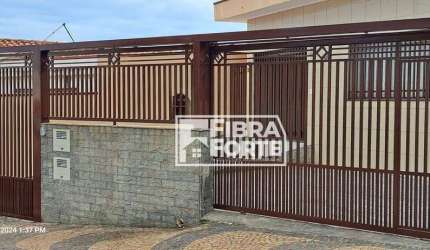 Casa com 3 dormitórios à venda, 220 m² por R$ 650.000,00 - Jardim Leonor - Campinas/SP