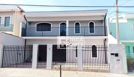 Casa para venda no Jardim Eulina com 3 dormitórios sendo 1 suíte.