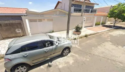 Casa com 3 dormitórios à venda no bairro de Jardim Eulina, 200 m² por R$ 640.000 - Jardim Eulina - Campinas/SP