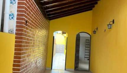 Casa terrea venda no Jardim Maracanã a 100m da Praia. 2 dormitórios , 2 Vagas de garagem!
