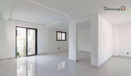 Casa triplex com 3 dormitórios à venda, 228 m² por R$ 1.230.000 - Pinheirinho - Curitiba/PR