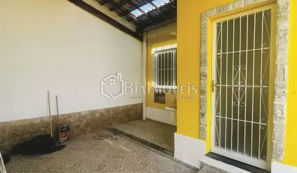 Próximo à Estrada da Posse / casa linear — Residencial Top / 350 mil à vista.