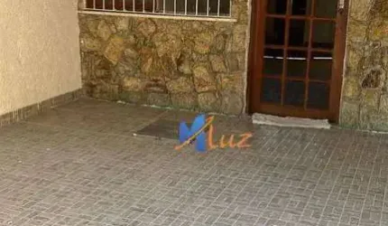 VENDE-SE CASA NO PARQUE AEROPORTO – MACAÉ
