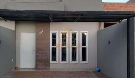 Casa com 3 dorms, Florais, Cascavel - R$ 265 mil, Cod: 129
