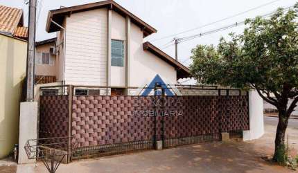 Sobrado Jd. Guararapes,  com 3 dormitórios à venda, 160 m² por R$ 700.000 - Jardim Guararapes - Londrina/PR