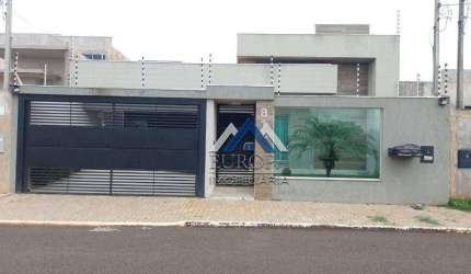Casa com 3 dormitórios à venda, 170 m² por R$ 900.000,00 - Jardim Paraná - Arapongas/PR