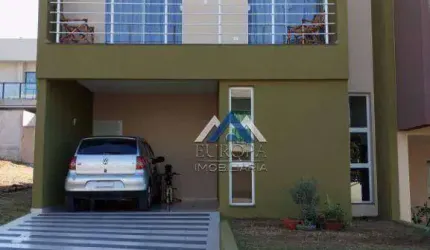 Sobrado em condomínio com 3 quartos, 1 suíte, área de lazer completa à venda, 126 m² por R$ 585.000 - Heimtal - Londrina/PR