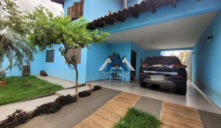 Sobrado com 4 dormitórios à venda, 180 m² por R$ 850.000,00 - Industrial - Londrina/PR