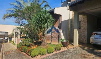 Casa com 4 dormitórios à venda, 300 m² por R$ 1.320.000,00 - Parque Jamaica - Londrina/PR