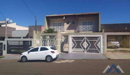 Sobrado com 4 dormitórios à venda, 255 m² por R$ 890.000,00 - Coliseu - Londrina/PR