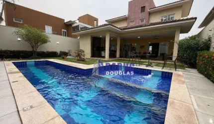 Vende-se linda Casa 3 suítes, com 303m² no Florais dos Lagos por R$ 2.900.000 - Condomínio Residencial Florais dos Lagos - Cuiabá/MT, analiso carros.