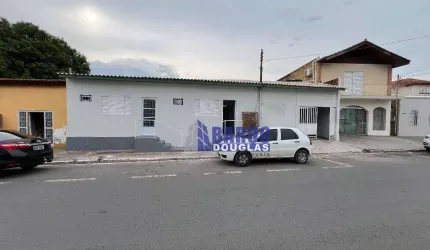 Vende-se 03 novas kit nets para investidores que queiram fazer renda mensal com aluguel, essas kit nets tem o ponto forte a localização,.