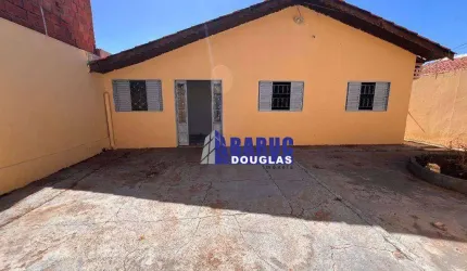 VENDE-SE CASA TÉRREA NO CONDOMÍNIO MORADA DA SERRA VI, CASA COM 2 VAGAS DE GARAGEM, 3 QUARTOS, 2 BANHEIROS, SALA, COZINHA, ÁREA DE SERVIÇO.