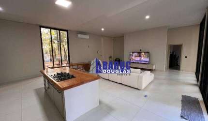 Vende-se linda chácara no Coxipó do Ouro, da para morar no imóvel e trabalhar em Cuiabá, muito próximo