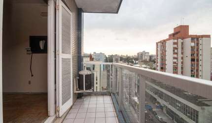 Cobertura com 4 quartos à venda na Avenida Cristóvão Colombo, 2184, Floresta, Porto Alegre, 308 m2 por R$ 800.000