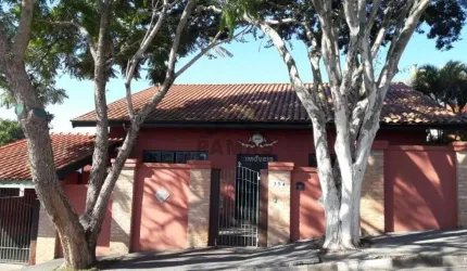 Casa com 3 quartos à venda no Jardim Panorama, Vinhedo , 200 m2 por R$ 990.000