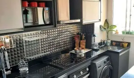 Encante-se com o Edificio Florenca II: Apartamento de 2 Dormitorios com Conforto e Praticidade!