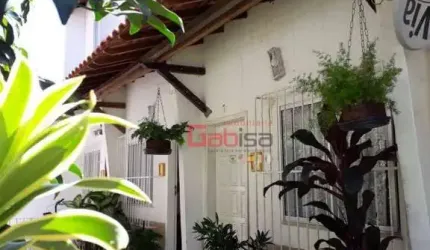 Casa com 2 dormitórios à venda, 65 m² por R$ 300.000,00 - Portinho - Cabo Frio/RJ