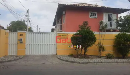 Apartamento com 2 dormitórios à venda, 65 m² por R$ 365.000,00 - Praia do Siqueira - Cabo Frio/RJ