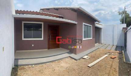 Casa com 3 dormitórios sendo 2 suítes  à venda, 115 m² por R$ 520.000 - Campo Redondo - São Pedro da Aldeia/RJ