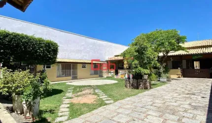 Casa com 4 dormitórios à venda, 235 m² por R$ 850.000,00 - Parque Burle - Cabo Frio/RJ