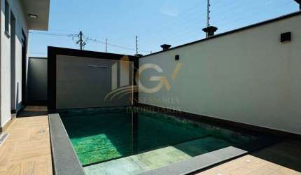 Casa Térrea com Piscina no Condomínio Jardim Di Roma - Indaiatuba/SP