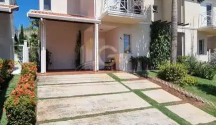 Sobrado em Condomínio