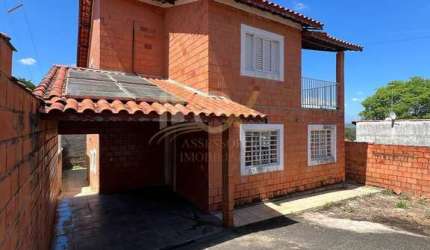 Casa Sobrado à venda jd Santiago Indaiatuba - SP;