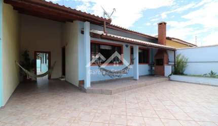 Casa próximo a praia em Peruíbe