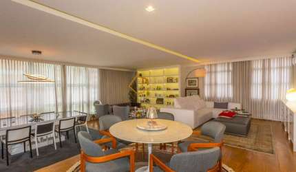 Apartamento à venda no Jardins