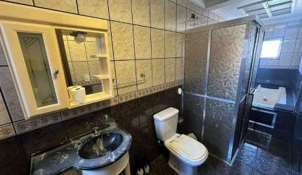 Casa com 2 vagas de garagem
